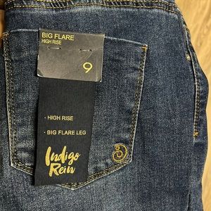 Flare jeans - never worn size 9